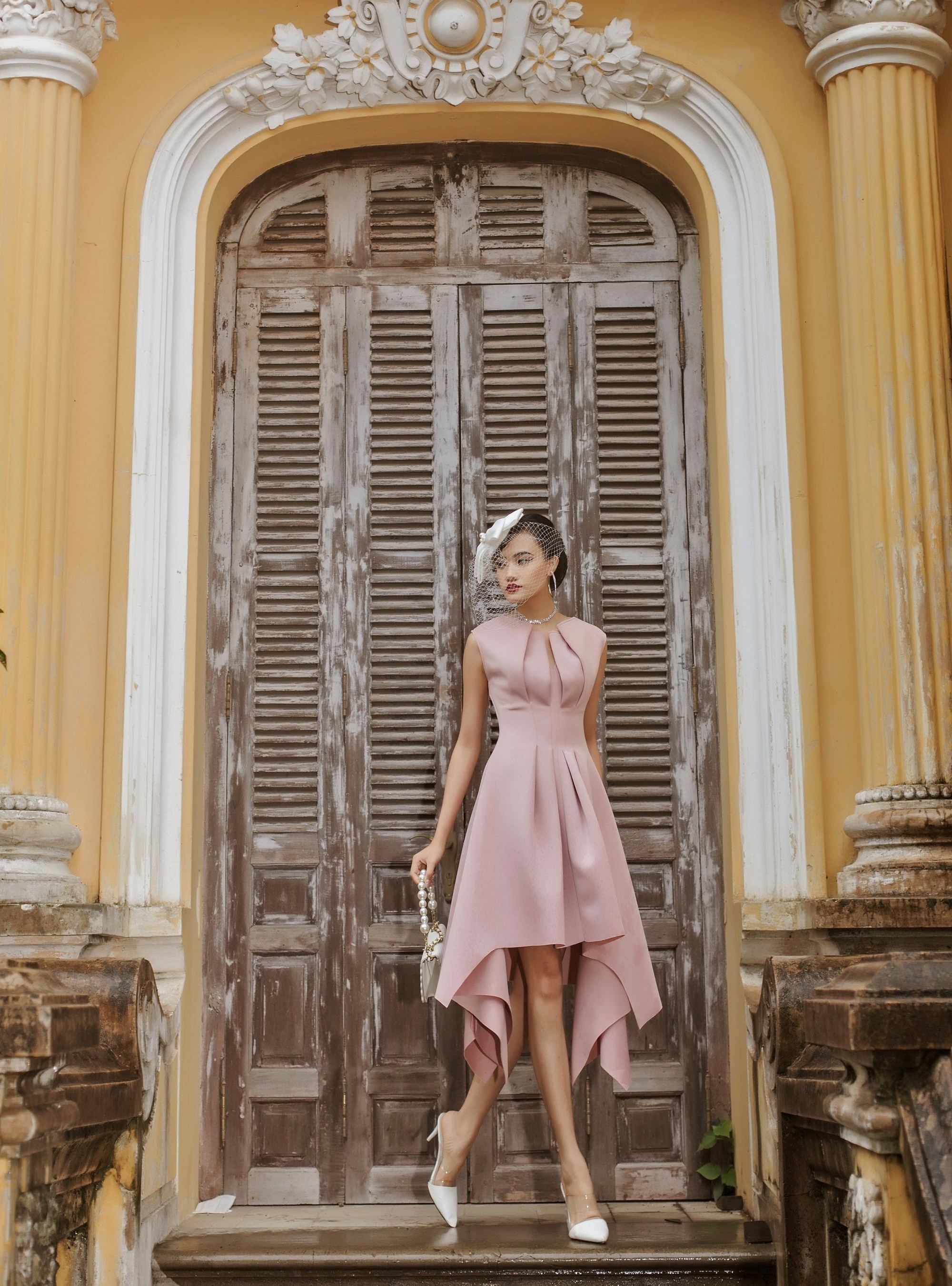 Elegant dress collection